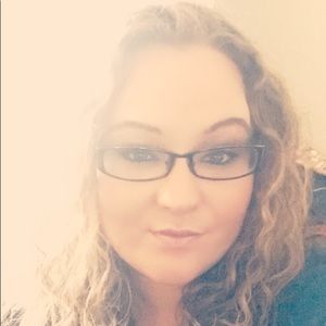 Meet your Posher, Nikisha